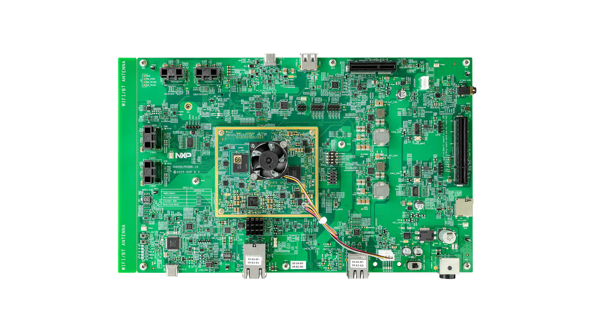 NXP i.MX 95 19mm Evaluation Kit (IMX95LPD5EVK-19)